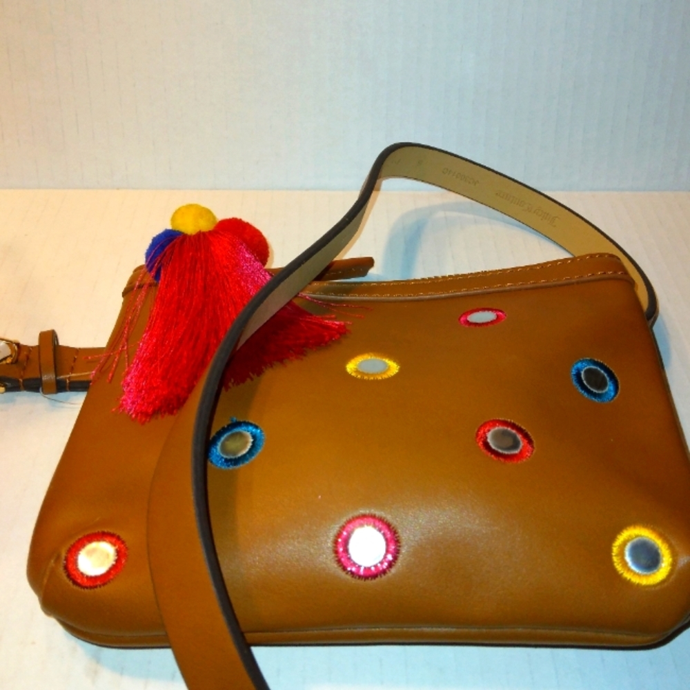 ☆NWT☆JUICY COUTURE ☆Adjustable☆ Cute Belt Bag/Clutch/Shoulder Bag☆Pom Pom    Zip - Picture 3 of 16
